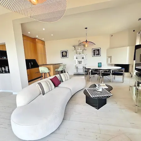 Marsa - - On * Cannes