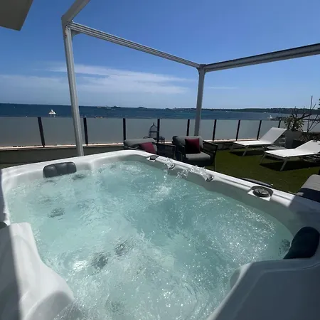 Villa Marsa - - On Cannes
