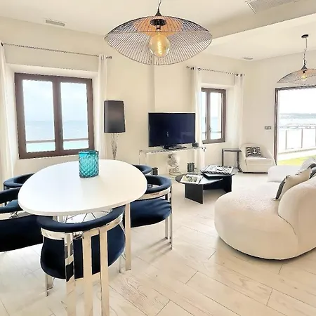 Marsa - - On Villa